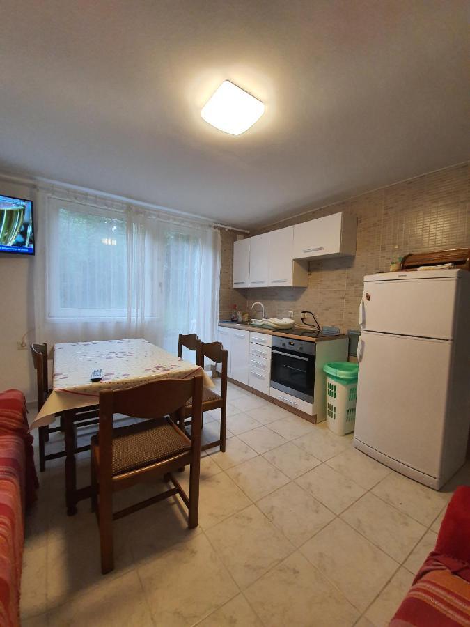 Apartman Runolist Delnice Exteriör bild