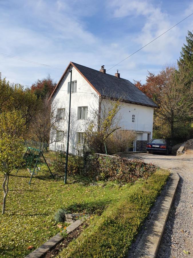 Apartman Runolist Delnice Exteriör bild